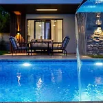 Vital Isitmali Havuzlu Villa&bungalov Sapanca