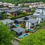 Vital Isitmali Havuzlu Villa&bungalov