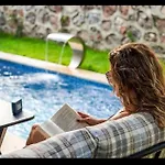 Vital Isitmali Havuzlu Villa&bungalov