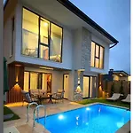 Vital Isitmali Havuzlu Villa&bungalov