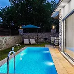 Vital Isitmali Havuzlu Villa&bungalov * Sapanca