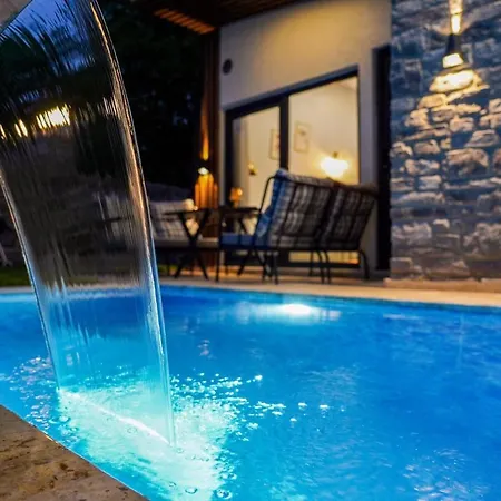 Couette-café Vital Isitmali Havuzlu Villa&bungalov