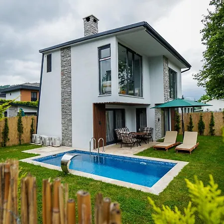 Vital Isitmali Havuzlu Villa&bungalov Bed and Breakfast Sapanca