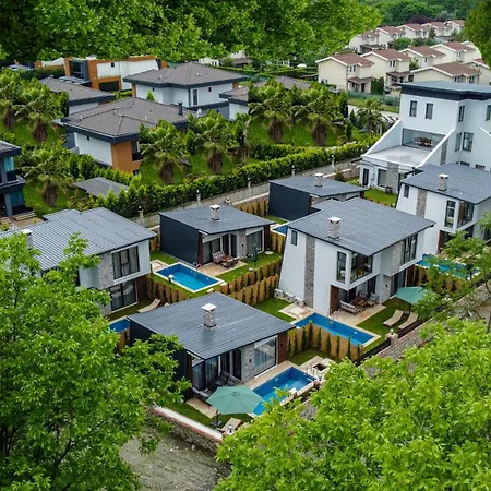 Vital Isitmali Havuzlu Villa&bungalov