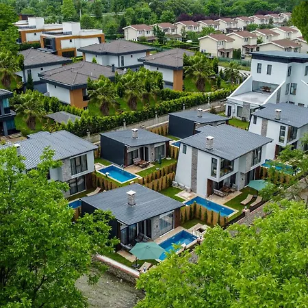 Vital Isitmali Havuzlu Villa&bungalov Bed & Breakfast