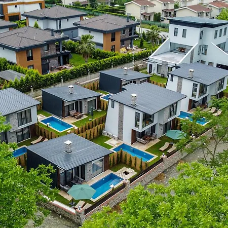 Vital Isitmali Havuzlu Villa&bungalov